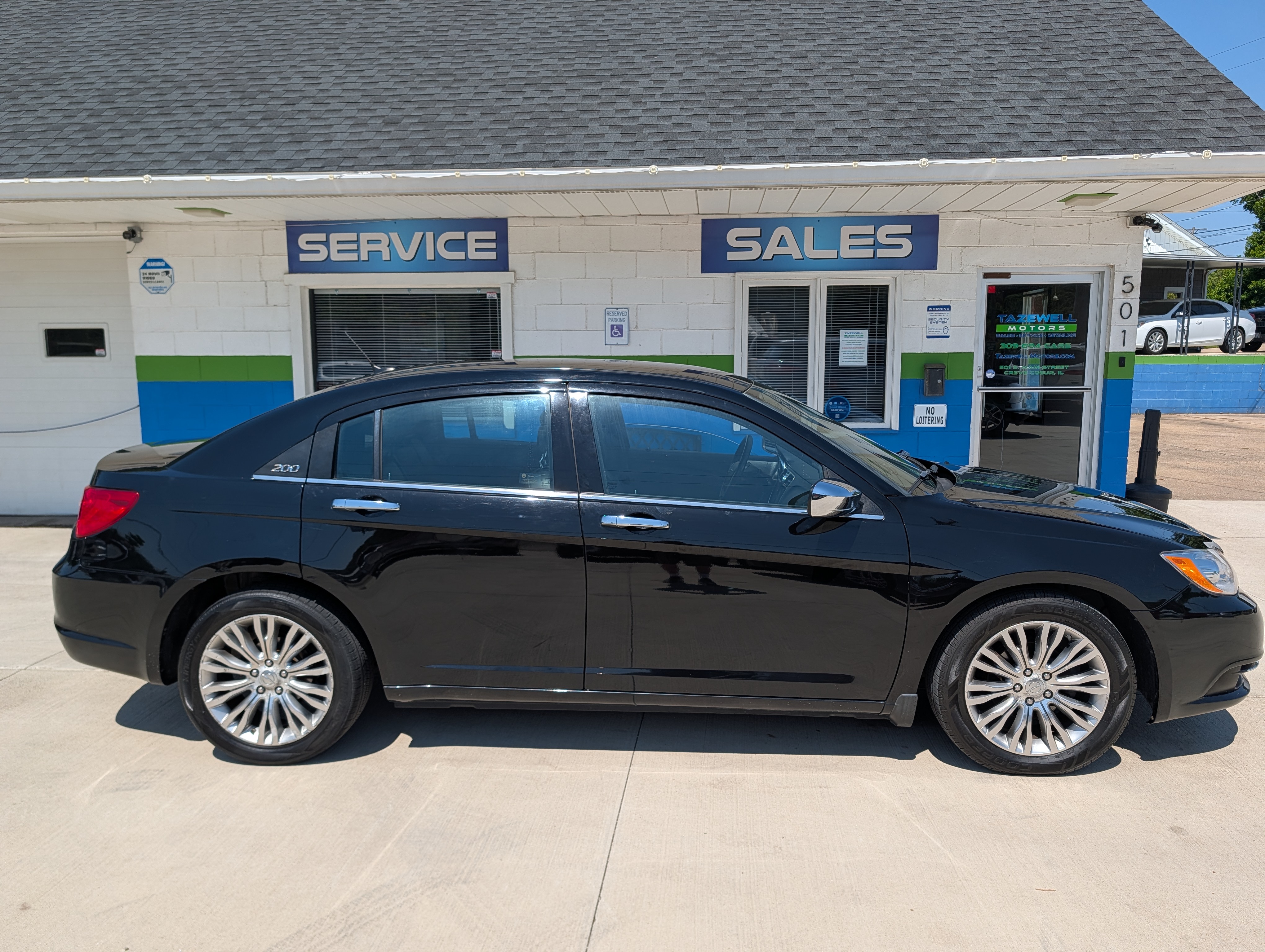 2012 Chrysler 200 Limited's photo